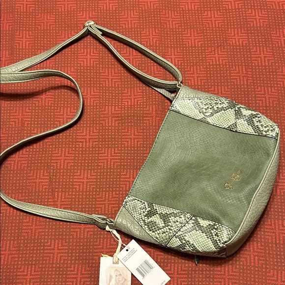 Jessica Simpson Green Snake Print Crossbody Bag - Picture 1 of 16